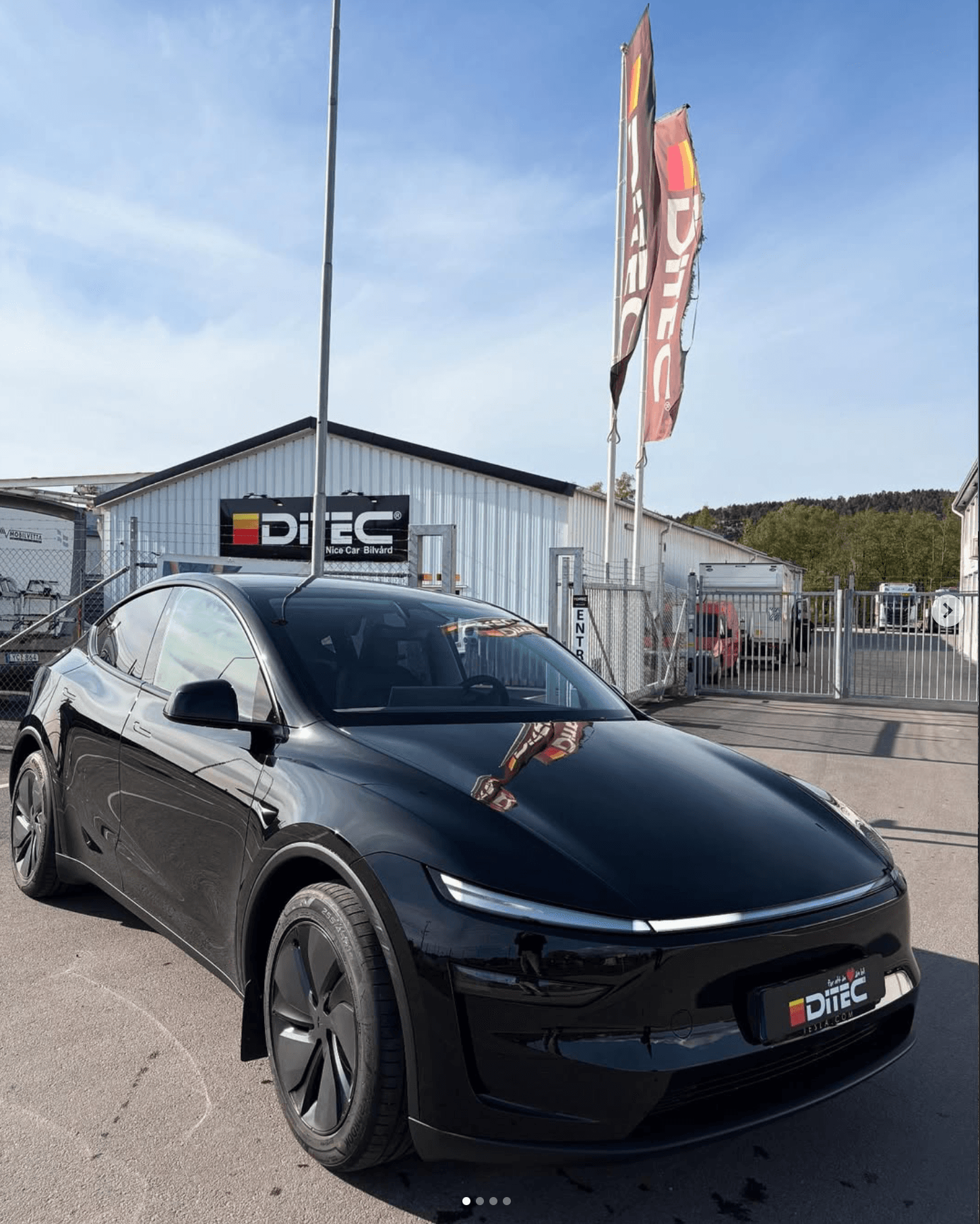 Tesla Model Y med Ditec Keramisk Ultra hos Nice Car Ditec